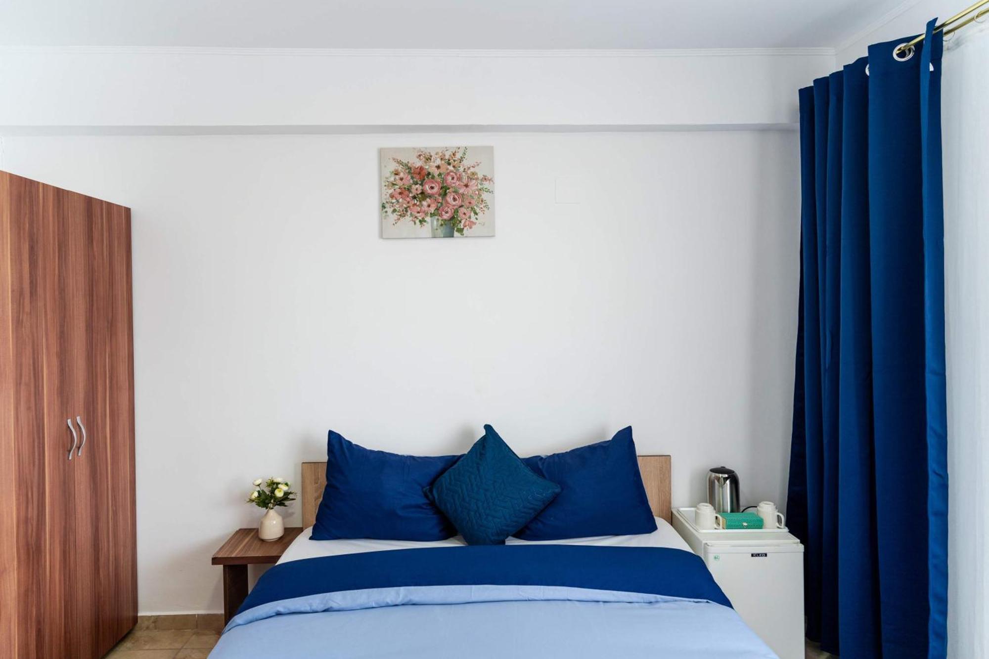 Hotel Casa Irina 2Mai à Două Mai Extérieur photo
